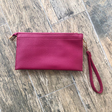 Load image into Gallery viewer, Pebble Wristlet / Crossbody