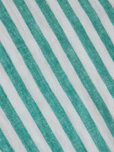 Load image into Gallery viewer, The Perfect Line Short - La Palma