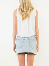 Load image into Gallery viewer, Sleeveless Bubble Top - White
