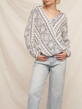 Load image into Gallery viewer, Bandana Print Long Sleeve Top - White/Navy
