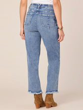 Load image into Gallery viewer, Step Hem Straight Leg - MBLE FINAL SALE
