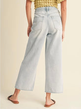 Load image into Gallery viewer, Adjustable Waist Crop Jeans - Ice FINAL SALE
