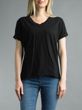 Load image into Gallery viewer, Basic Tee - Black
