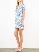 Load image into Gallery viewer, Shell Print V-Neck Dress - White/Blue
