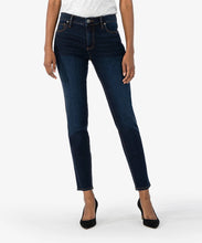 Load image into Gallery viewer, Diana Relaxed High Rise Skinny Jean - BLVDE FINAL SALE

